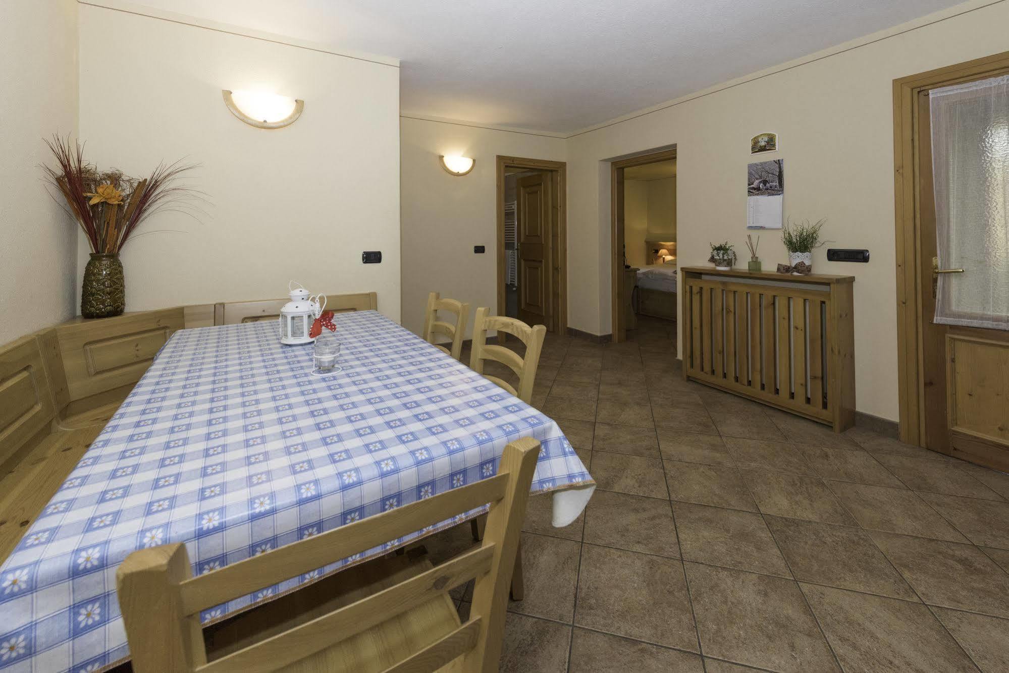 Appartamento Levanto Livigno Bagian luar foto
