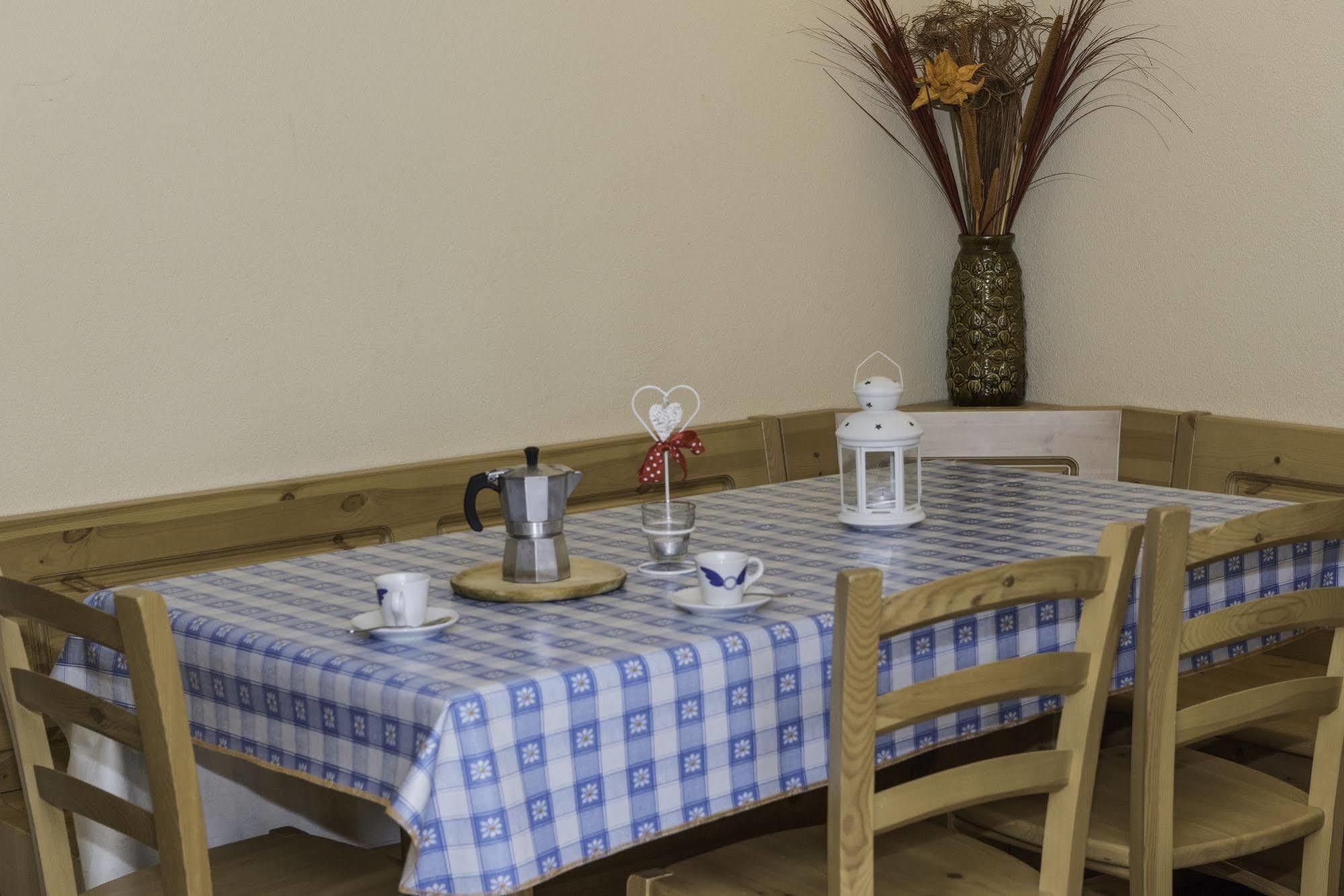 Appartamento Levanto Livigno Bagian luar foto